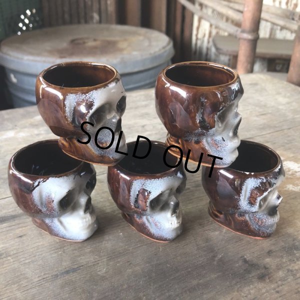 画像15: 50s Vintage SKULL " LAY OFF " Poison Decanter Bottle w/Shot Glass (B618) (15)