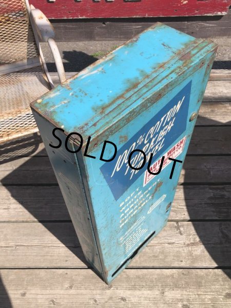 画像12: Vintage Gas Station Towel Metal Cabinet Dispenser (M638) (12)