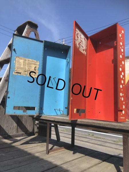 画像20: Vintage Gas Station Towel Metal Cabinet Dispenser (M638) (20)