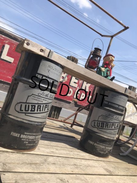 画像15: Vintage Fiske Brothers Refining Co. LUBRIPLATE 16 Gal Drum Barrel Oil Can B (M699) (15)