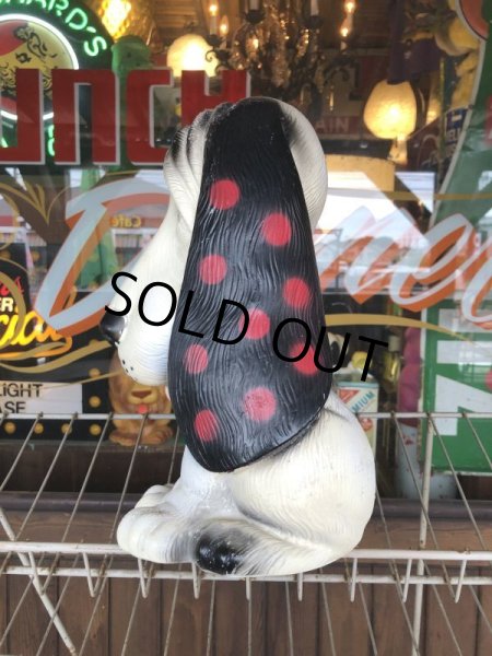 画像4: 70s Vintage NY Vinyl Plastic Sad Eye Dog Bank Basset hound White x Dot (M843) (4)