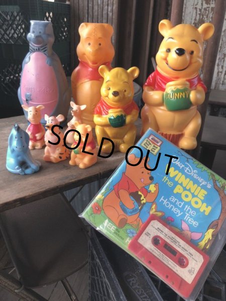 画像10: 70s Vintage Disney  Winnie the Pooh Plastic Coin Bank Doll (M873) (10)