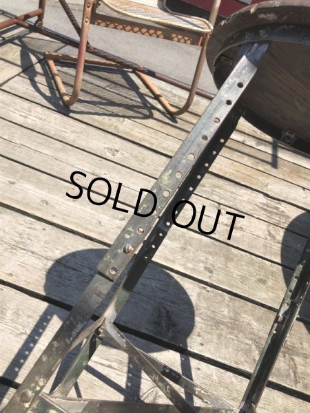 画像9: Vintage Industrial Stool with Wood Seat (M843) (9)