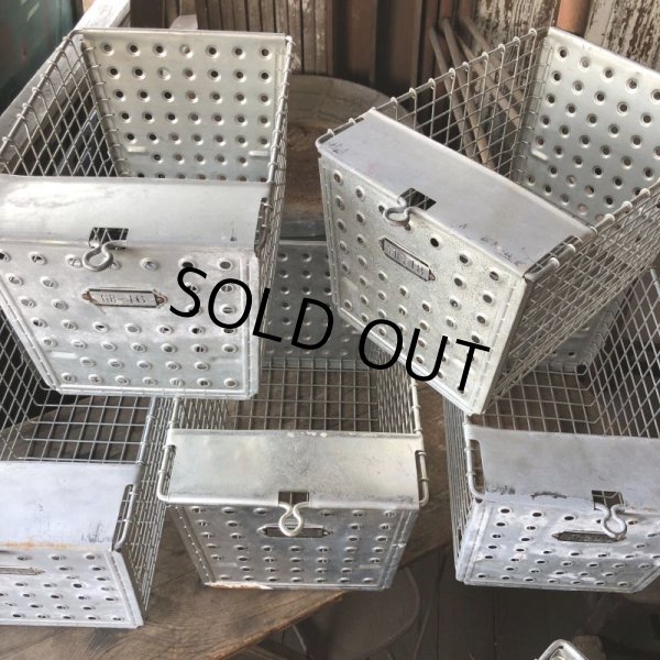 画像12: Vintage Metal Wire Locker Basket w/ Number Plate GB-109 (M856) (12)