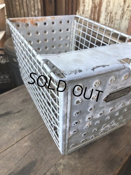 画像3: Vintage Metal Wire Locker Basket w/ Number Plate GB-109 (M856) (3)