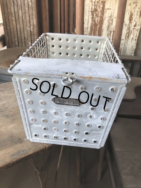 画像2: Vintage Metal Wire Locker Basket w/ Number Plate GB-51 (M855) (2)