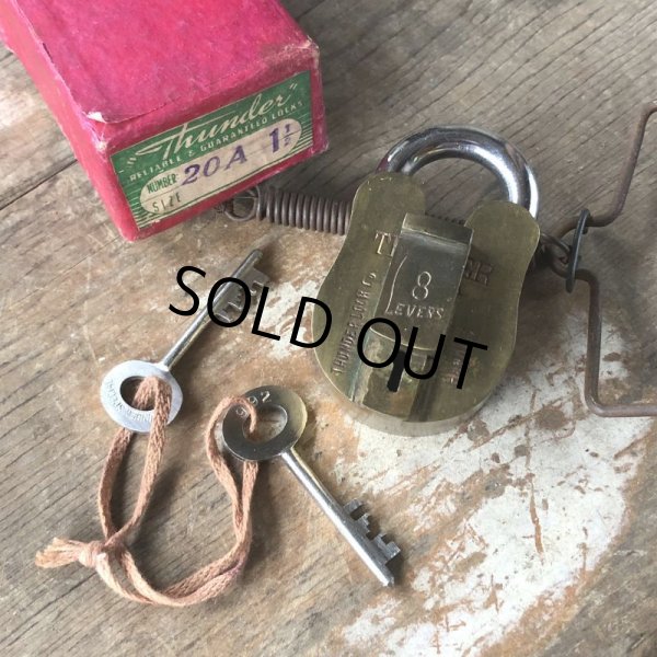 画像15: Antique Brass Handcrafted Solid THUNDER Brand 8 Levers Padlock (B873) (15)