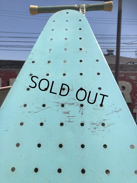 画像2: Vintage Metal Ironing Board Table (C078) (2)