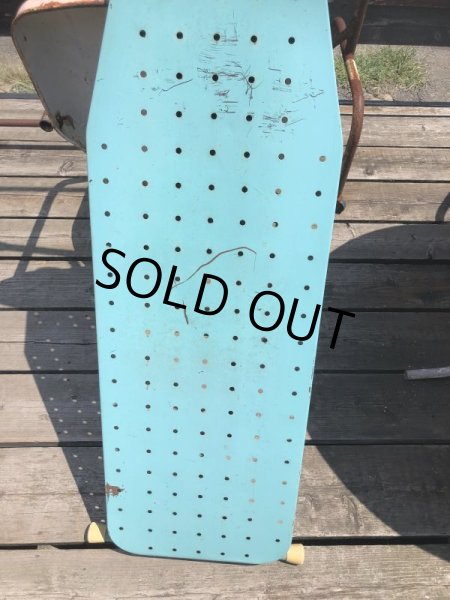 画像6: Vintage Metal Ironing Board Table (C078) (6)