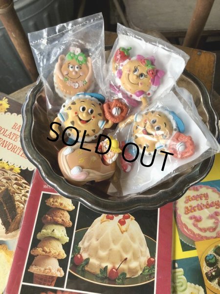 画像6: Vintage IHOP Pancake Kids Meal Toy Chocolate Chip Charlie PVC MIP (M970) (6)