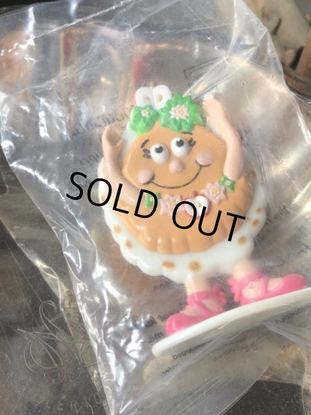 画像4: Vintage IHOP Pancake Kids Meal Toy Cynthia Cinnamon Apple PVC MIP (M972) (4)