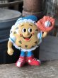 画像2: Vintage IHOP Pancake Kids Meal Toy Chocolate Chip Charlie PVC (M969) (2)