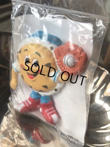 画像3: Vintage IHOP Pancake Kids Meal Toy Chocolate Chip Charlie PVC MIP (M970) (3)