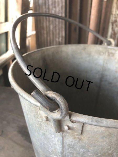 画像9: Vintage Metal Bucket Pail (M976) (9)