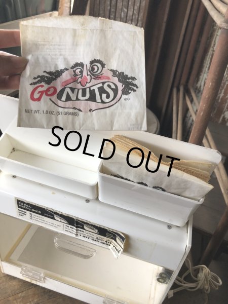 画像5: Vintage Advertising GO NUTS Countertop Dispenser Lighted Display Case (M980) (5)