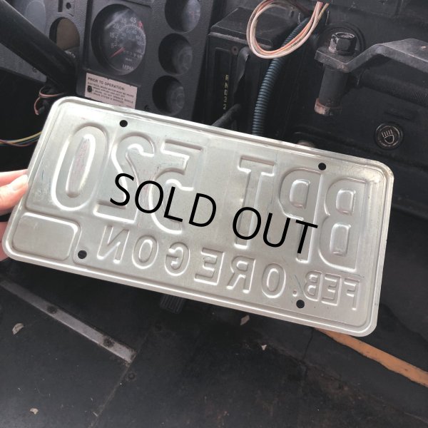 画像2: 80s Vintage American License Number Plate / OREGON BPT 520 (M856) (2)