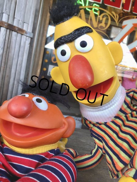 画像17: 70s Vintage Sesame Street Ernie and Bart Hand Puppet Set (R001)  (17)