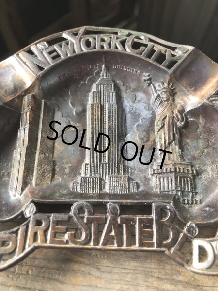 画像4: Vintage Souvenir Metal Tray Ashtray New York City EMPIRE STATE BLDG (R037) (4)