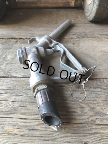 画像5: Vintage Service Station Gas Pump Handle Nozzle (R060)  (5)