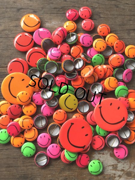 画像6: 60s Vintage Original Happy Smiley Smile Face Button Pins Pinback (R081)  (6)