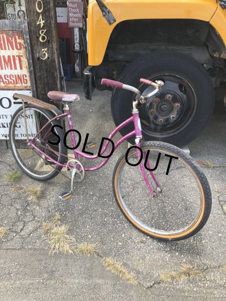 画像1:  【店舗引き取り限定】70s Vintage Schwinn HollyWood Magenta Purple Ladies Bicycle (R127) (1)