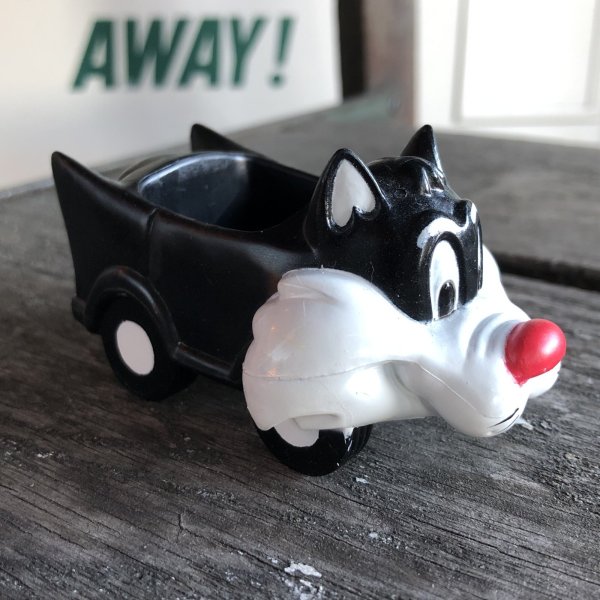 画像2: Vintage 1989 Arby's Looney Tunes PVC Figure Sylvester (R162)  (2)