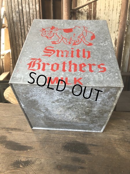 画像7: Vintage Galvanized Metal Dairy Milk Box Smith Brothers (R186)  (7)