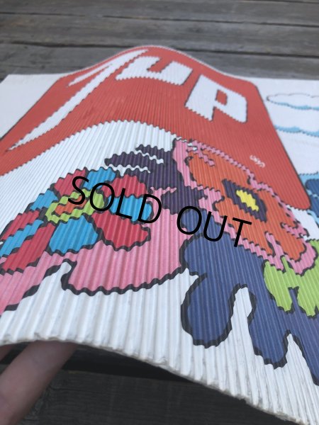 画像4: Vintage 7UP x Peter Max Cardboard Store Sign (R208) (4)