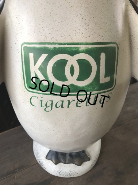 画像18: Vintage Advertising KOOL Tobacco Cigarettes Store Display Willie the Penguin Statue (R232) (18)