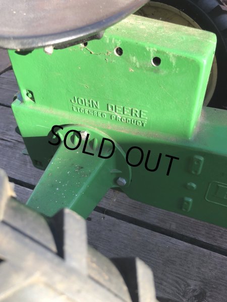 画像12: Vintage Ertl JOHN DEERE TRACTOR Pedal Car Kids Ride On 8310 (R234) (12)
