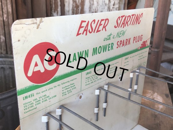 画像13: Vintage AC Spark Plugs AC Lawn Mower Spark Plugs Store Counter Display (R255) (13)