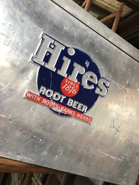 画像3: 60s Vintage Advertising Hires Root Beer Aluminium Color Box (R294) (3)