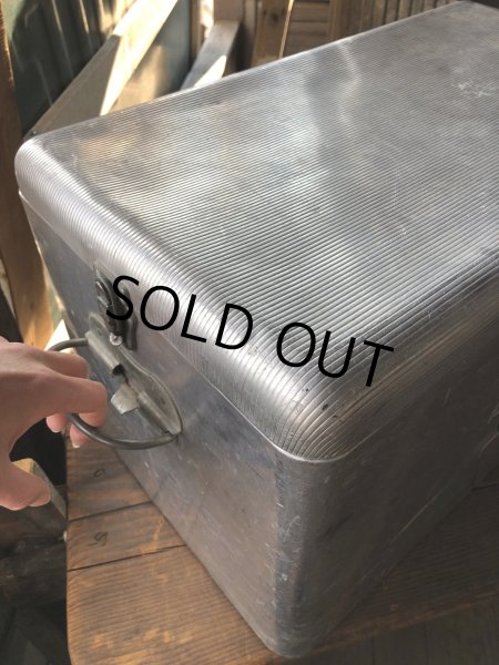 画像19: 60s Vintage Advertising Hires Root Beer Aluminium Color Box (R294) (19)