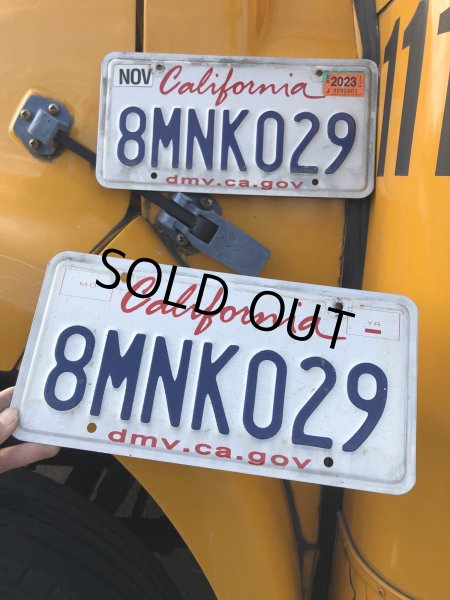 画像1: Original USA California License Plate 8MNK029 SET (R314) (1)