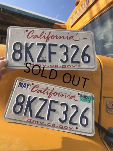 画像1: Original USA California License Plate 8KZF326 SET (R307) (1)