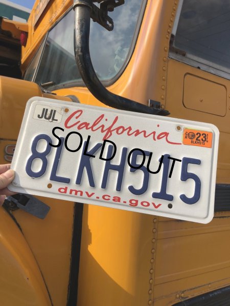 画像1: Original USA California License Plate 8LKH515 (R324) (1)