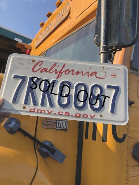 画像1: Original USA California License Plate 7KKG087 (R323) (1)