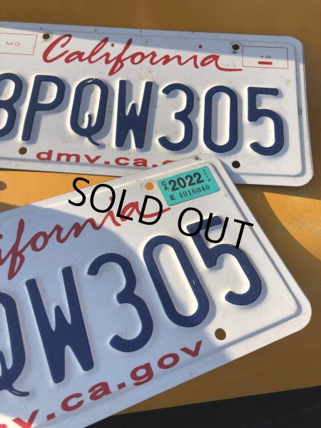 画像2: Original USA California License Plate 8PQW305 SET (R317) (2)