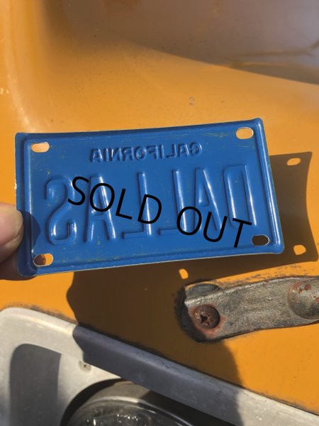 画像2: 70s Vintage California Kids Bicycle Name License Plate / DALLAS (R340)  (2)