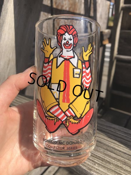 画像4: 70s Vintage Glass McDonaland Collector Series Ronald McDonald (R368) (4)