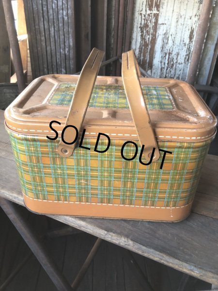 画像1: Vintage U.S.A. Metal Picnic Basket (R388) (1)