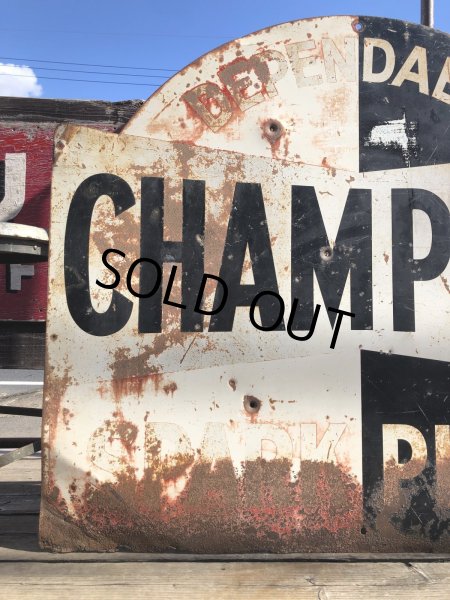 画像11: 【店舗引き取り限定】 Vintage CHAMPION SPARK PLUG SERVICE GAS STATION Sign Bullet Holes Huge ! (R403)  (11)