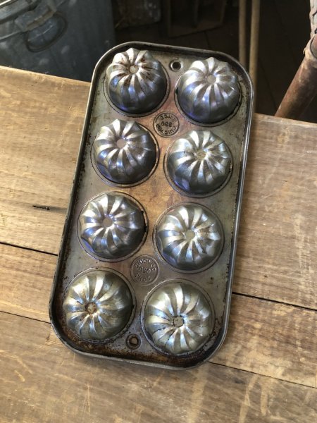 画像5: Vintage USA EKCO Metal Kitchenware Cupcake Muffin Tin Pan (R408)  (5)