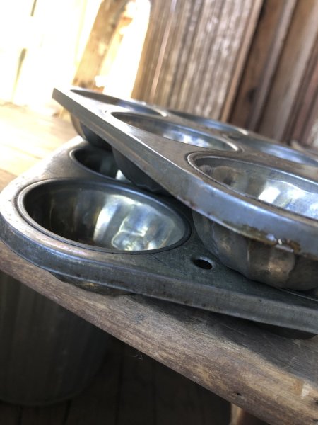 画像4: Vintage USA EKCO Metal Kitchenware Cupcake Muffin Tin Pan (R410)  (4)