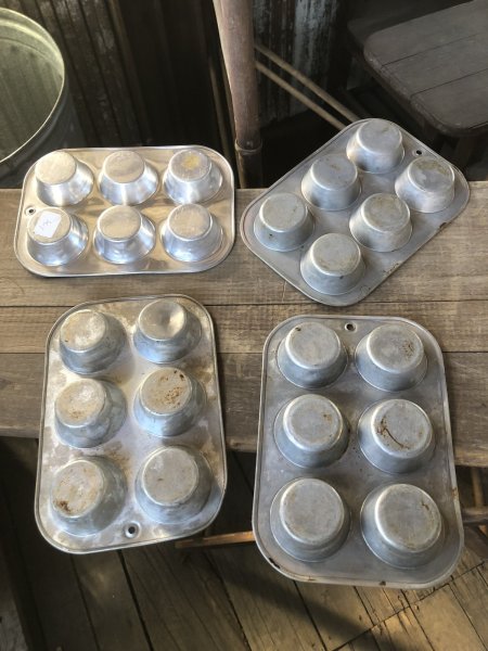 画像9: Vintage USA Kitchenware Cupcake Muffin Tin Pan (R417)  (9)