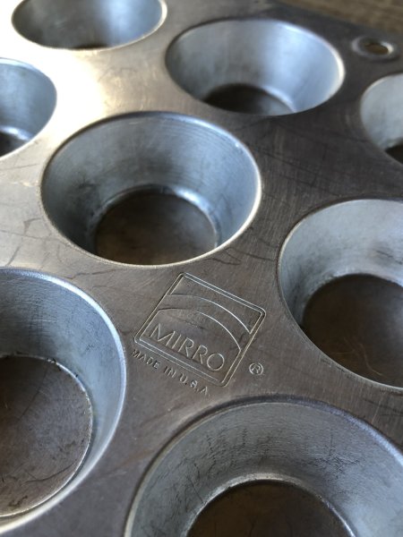 画像8: Vintage USA MIRRO Kitchenware Cupcake Muffin Tin Pan (R414)  (8)