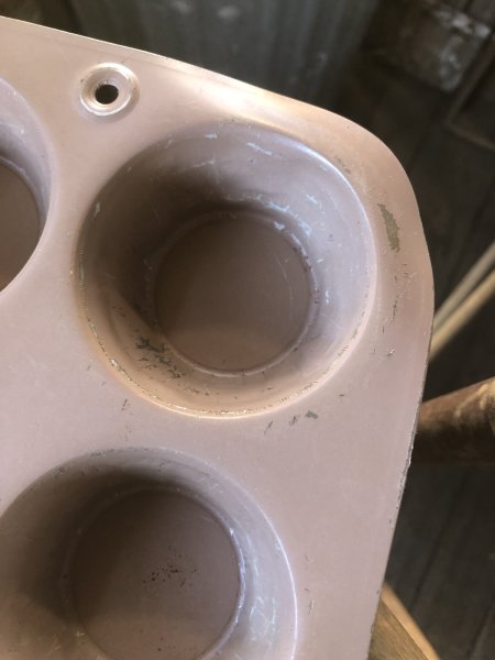 画像2: Vintage USA Kitchenware Cupcake Muffin Tin Pan (R418)  (2)