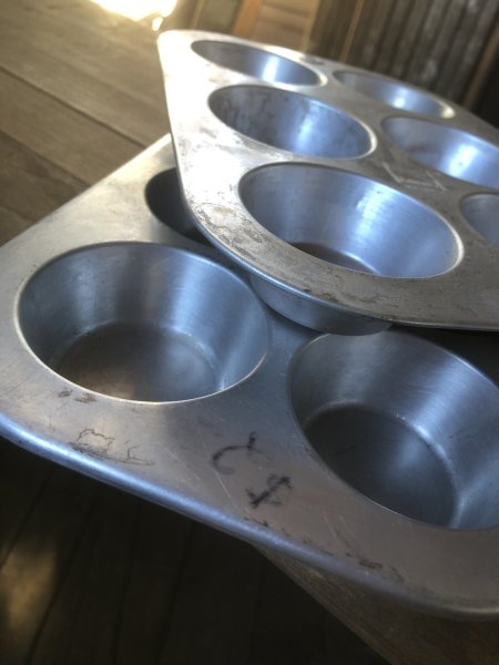 画像3: Vintage USA MIRRO Kitchenware Cupcake Muffin Tin Pan (R415)  (3)