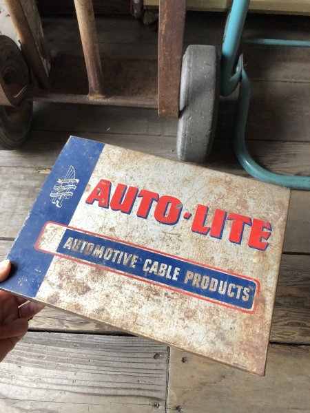 画像15: Vintage Auto-Lite Metal Cabinet (R433) (15)