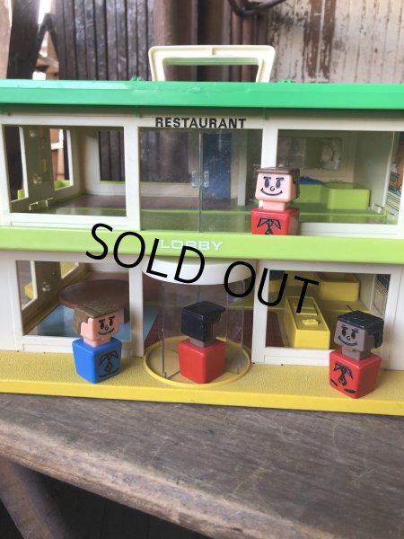 画像17: 70s Vintage Playskool The Familiar Places Holiday Inn Playset (R440) (17)